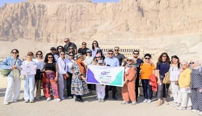Amaken Tours group at Hatshepsut Temple, Luxor